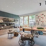 Alpenhotel Montafon & שרונס