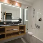 Alpenhotel Montafon & 4* Schruns