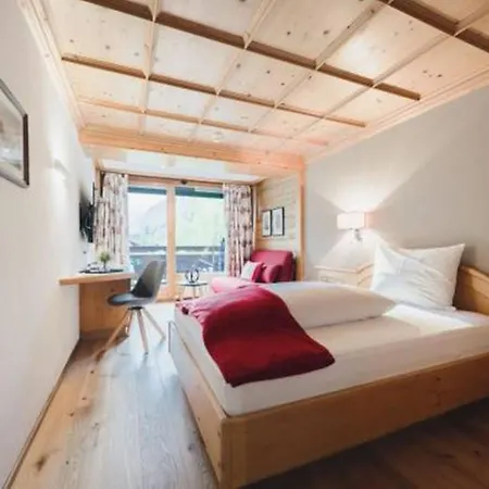 Alpenhotel Montafon & Hotel