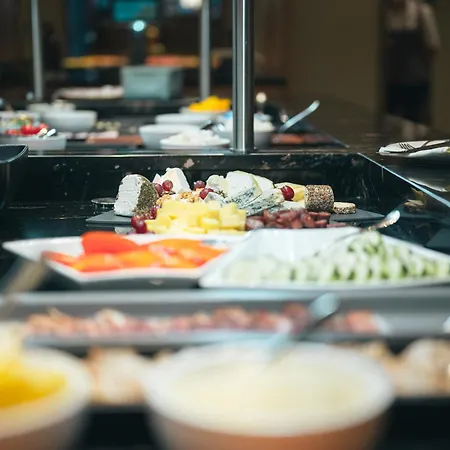 酒店 Alpenhotel Montafon & 施伦斯