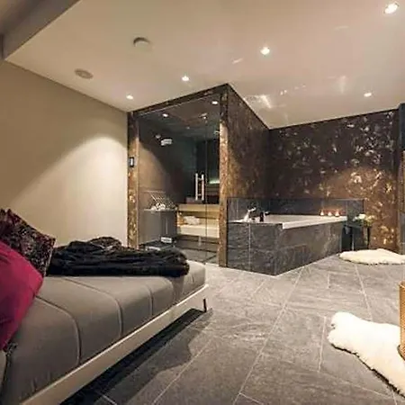 Alpenhotel Montafon & 4*