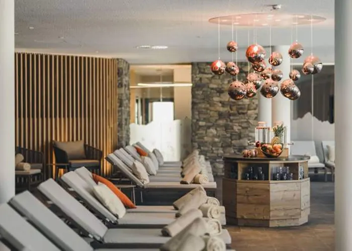 Alpenhotel Montafon & 4* Schruns