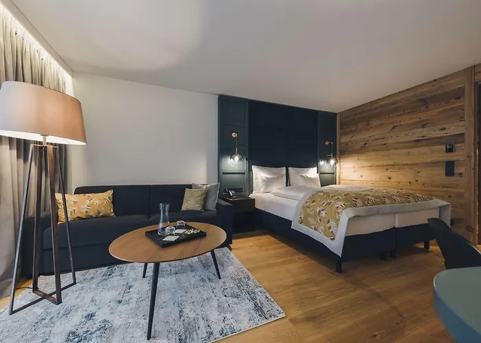 Alpenhotel Montafon & 4* Schruns