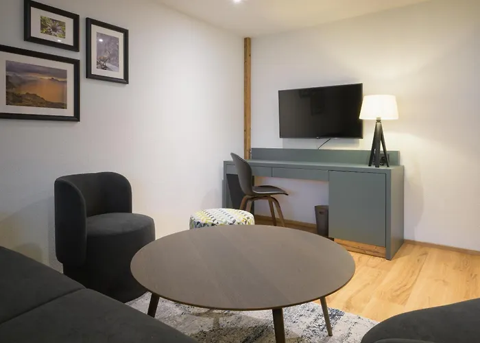 Alpenhotel Montafon & 4*